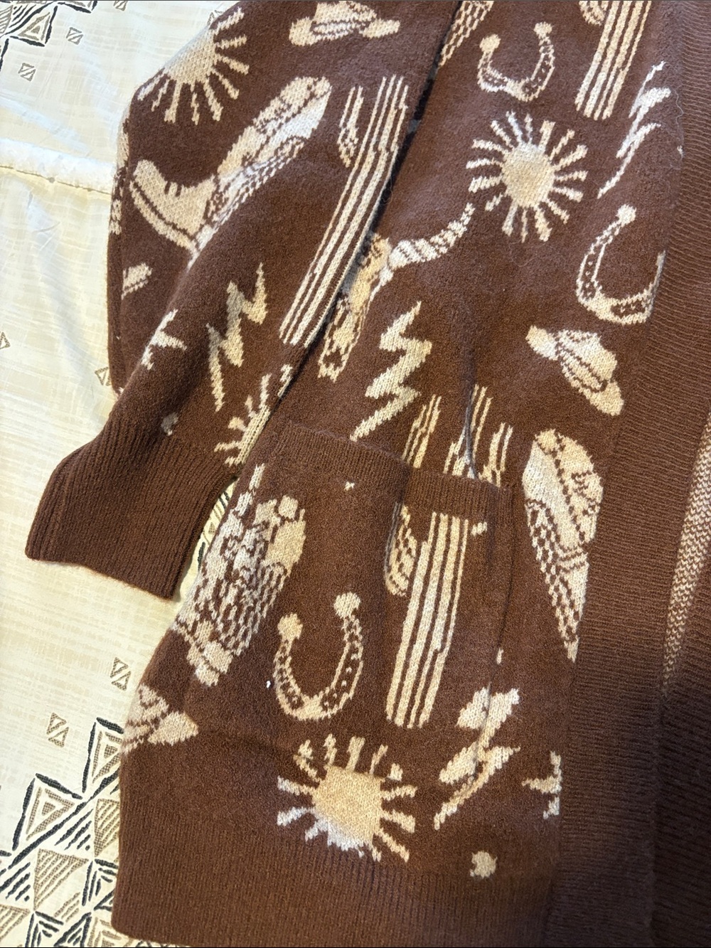NWT Very J Cowboy Desert Theme Cardigan - Picture 3 of 6
